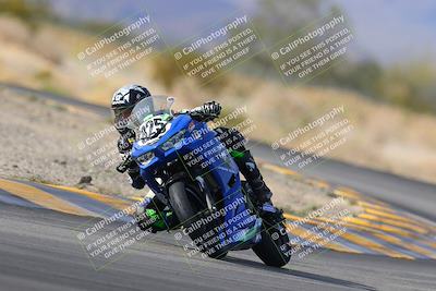 media/Dec-17-2022-SoCal Trackdays (Sat) [[224abd9271]]/Turn 7 Set 2 (1140am)/